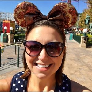 Meet your Posher, Benefiel